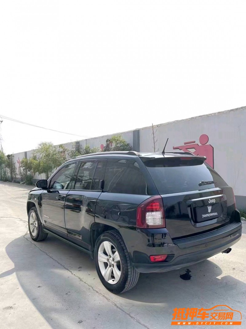 煙臺13年Jeep指南者8