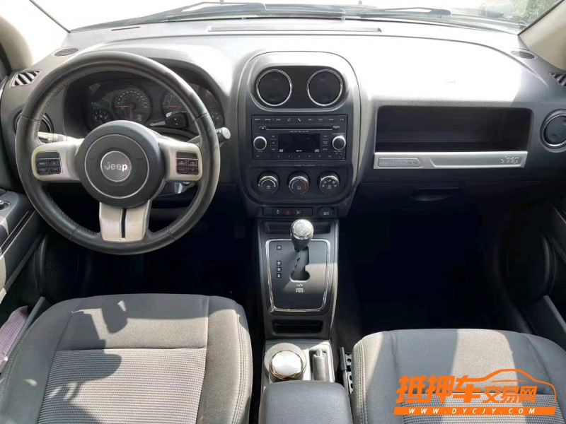 煙臺13年Jeep指南者7