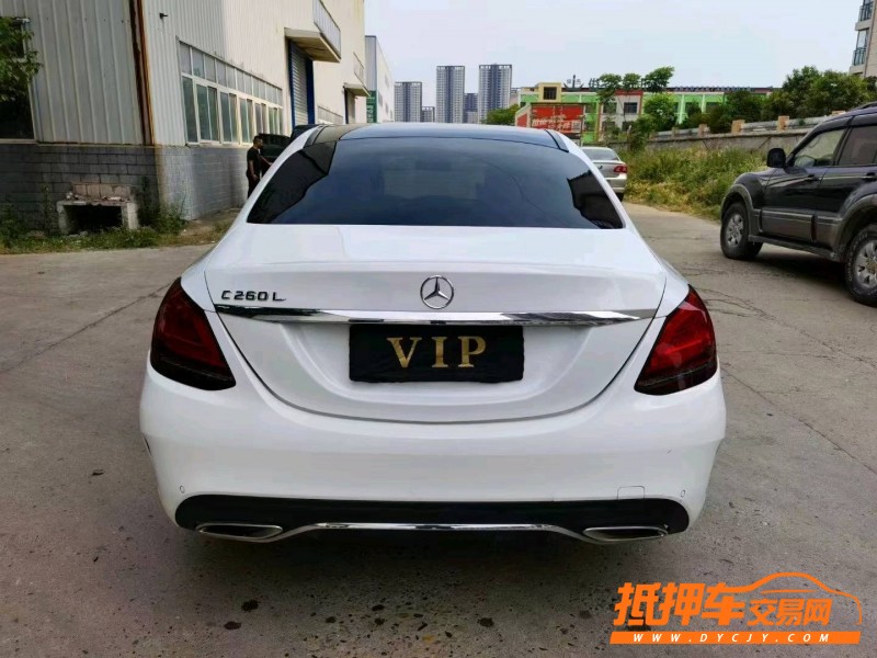 宜昌18年奔馳C5