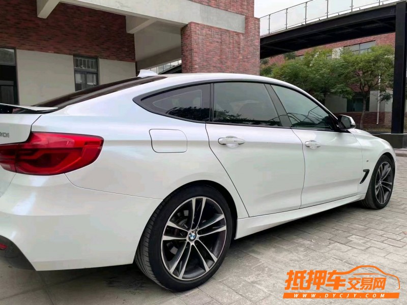 煙臺18年寶馬3系GT4