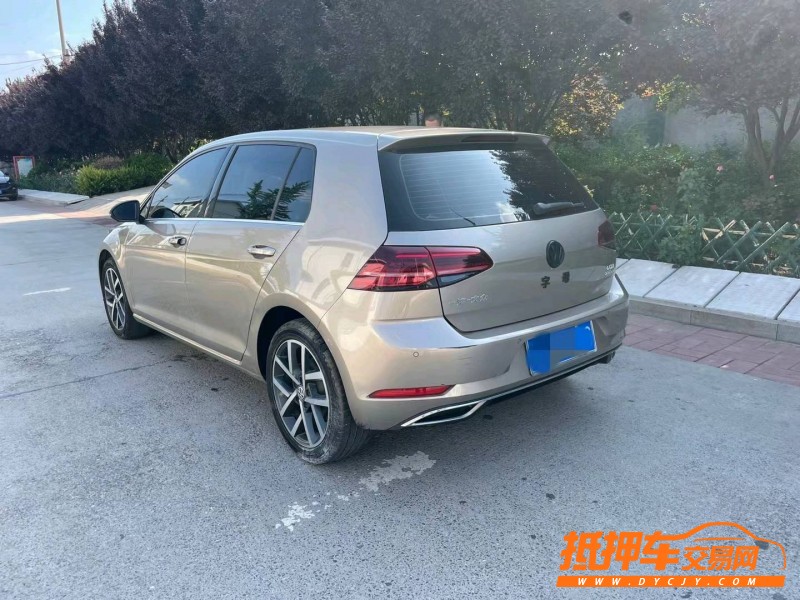 淄博19年大众高尔夫8