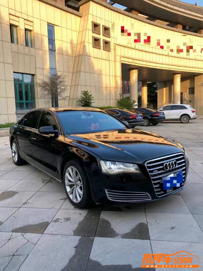 青島12年奧迪A8L3