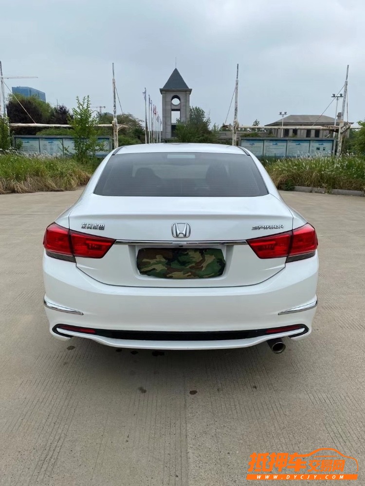 徐州17年本田思铂睿3