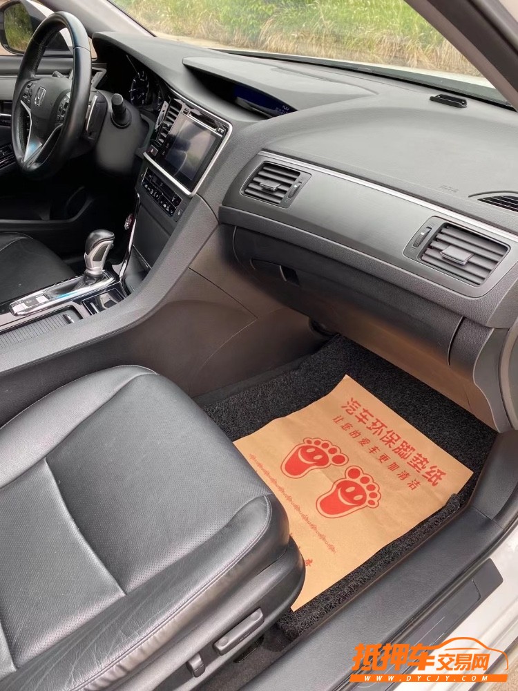 徐州17年本田思铂睿5