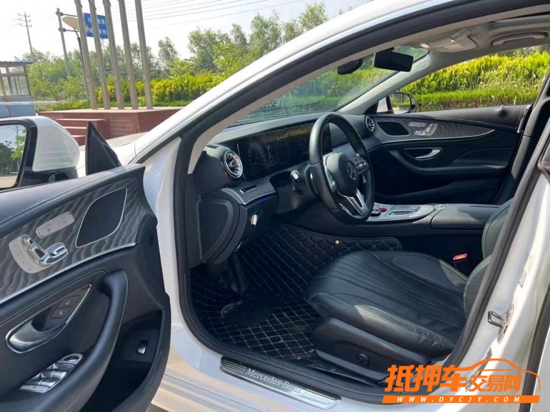盐城19年奔驰CLS4