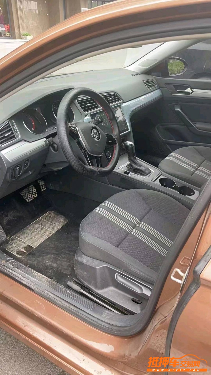 北京17年大众凌渡4