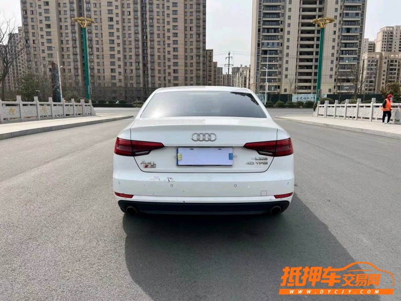 徐州17年奧迪A4L5