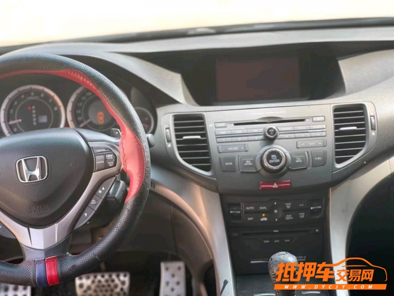 北京10年本田思铂睿8