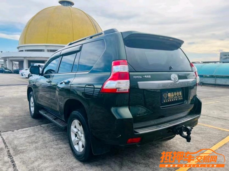 东莞16年丰田普拉多7