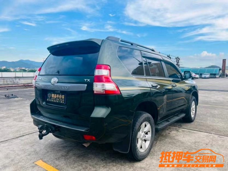 东莞16年丰田普拉多8