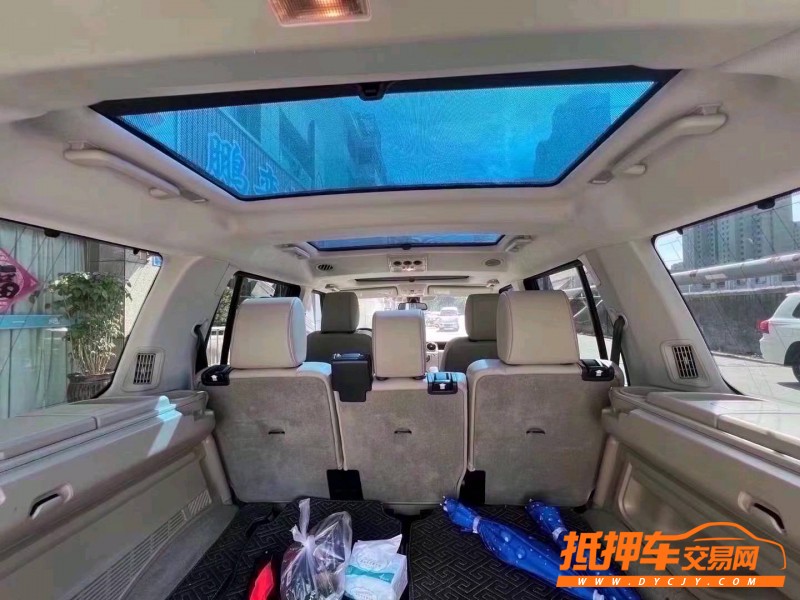 烟台12年路虎发现8