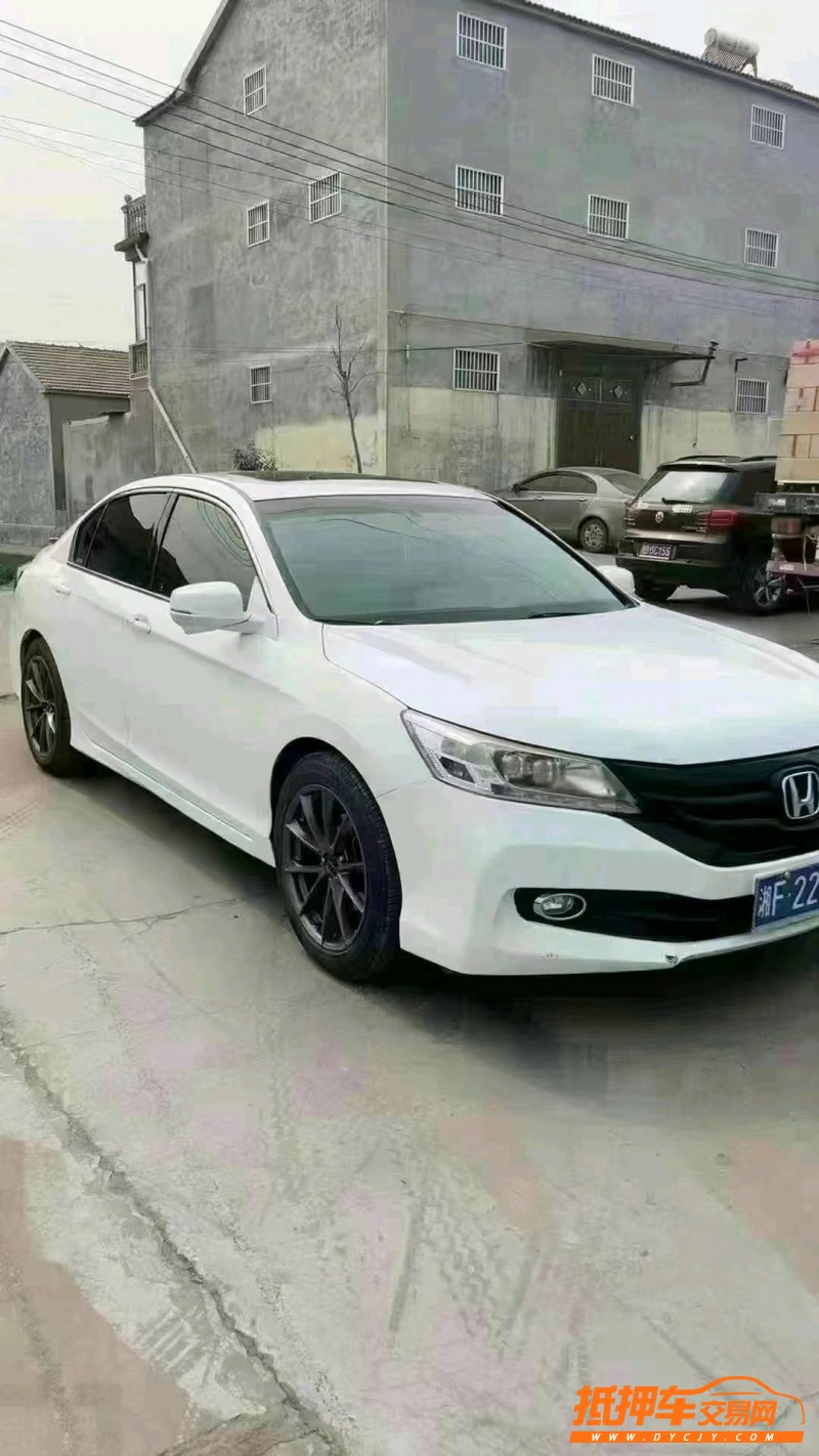 东营13年本田雅阁3