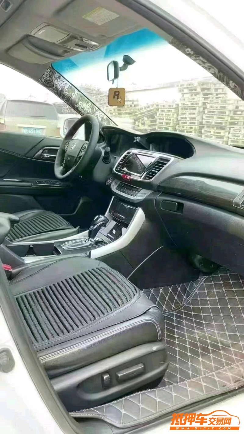 东营13年本田雅阁6