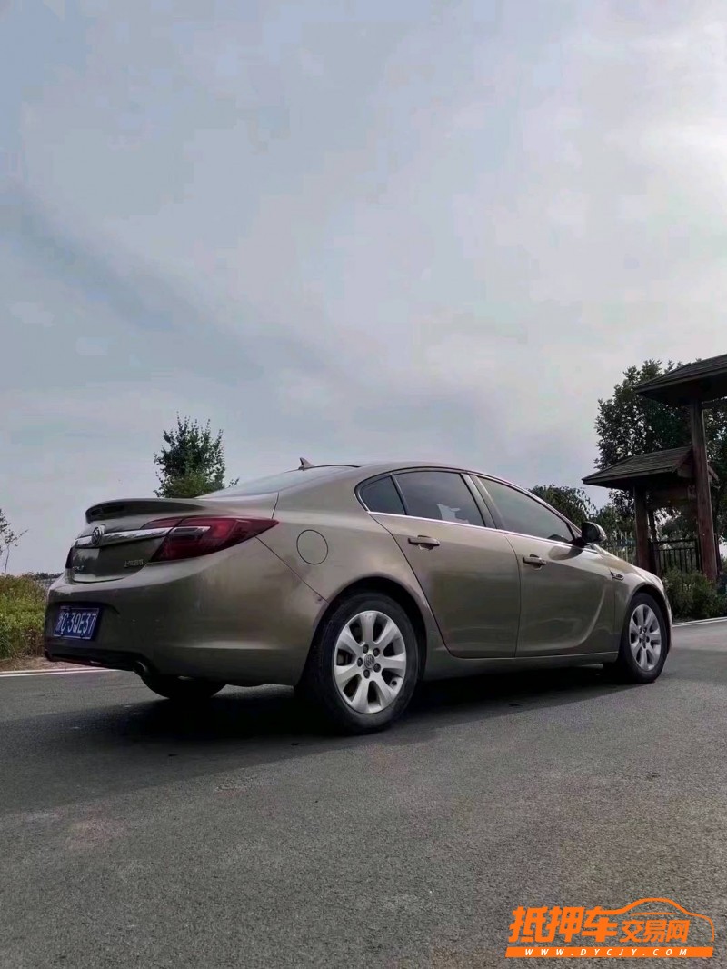 烟台14年别克君威7