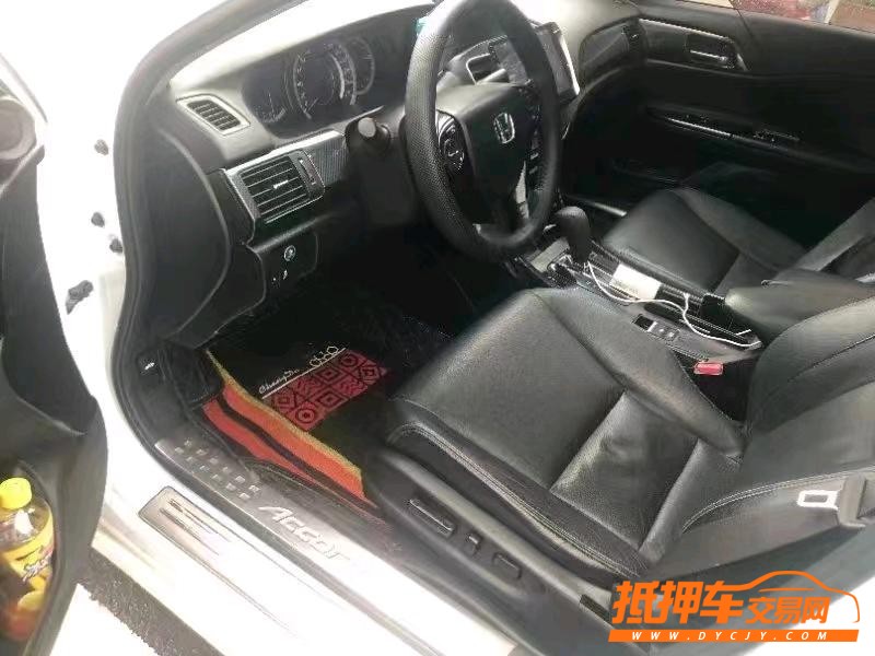沈阳15年本田雅阁5