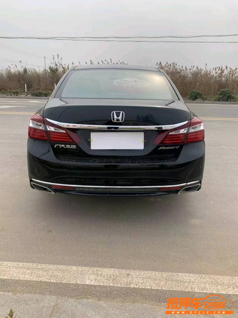 徐州17年本田雅阁8