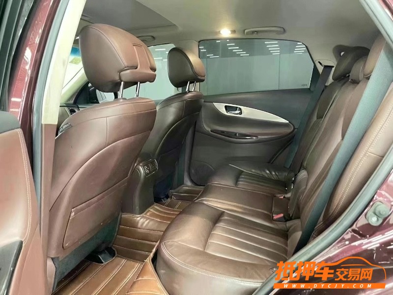 濟寧16年英菲尼迪QX506