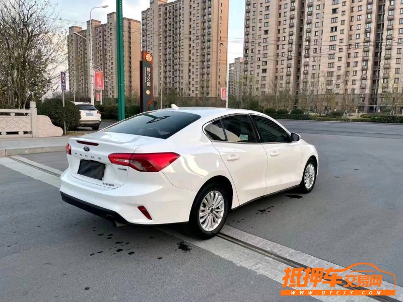 徐州19年福特福克斯4