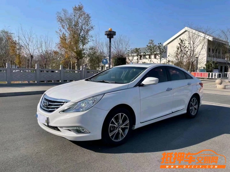 徐州16年现代索纳塔八4