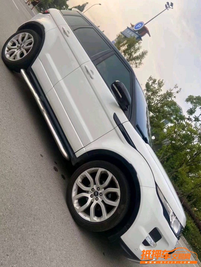 东营13年路虎极光3