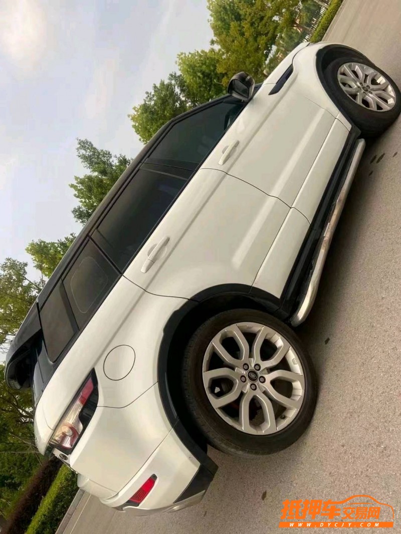 东营13年路虎极光5