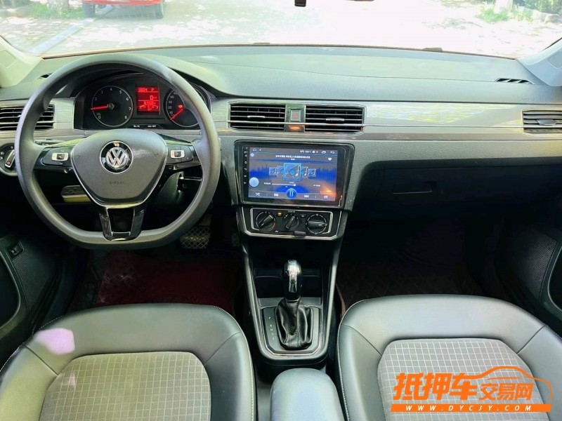 聊城18年大众桑塔纳5