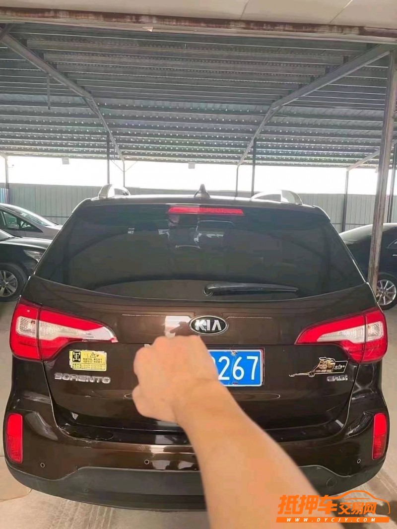 东营15年起亚索兰托4