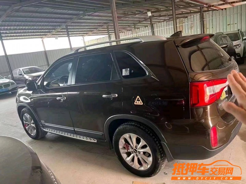 东营15年起亚索兰托7