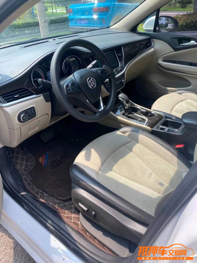 徐州18年别克威朗3