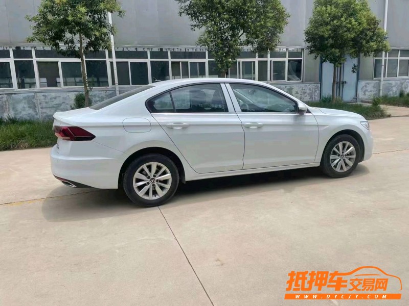 枣庄22年大众宝来9