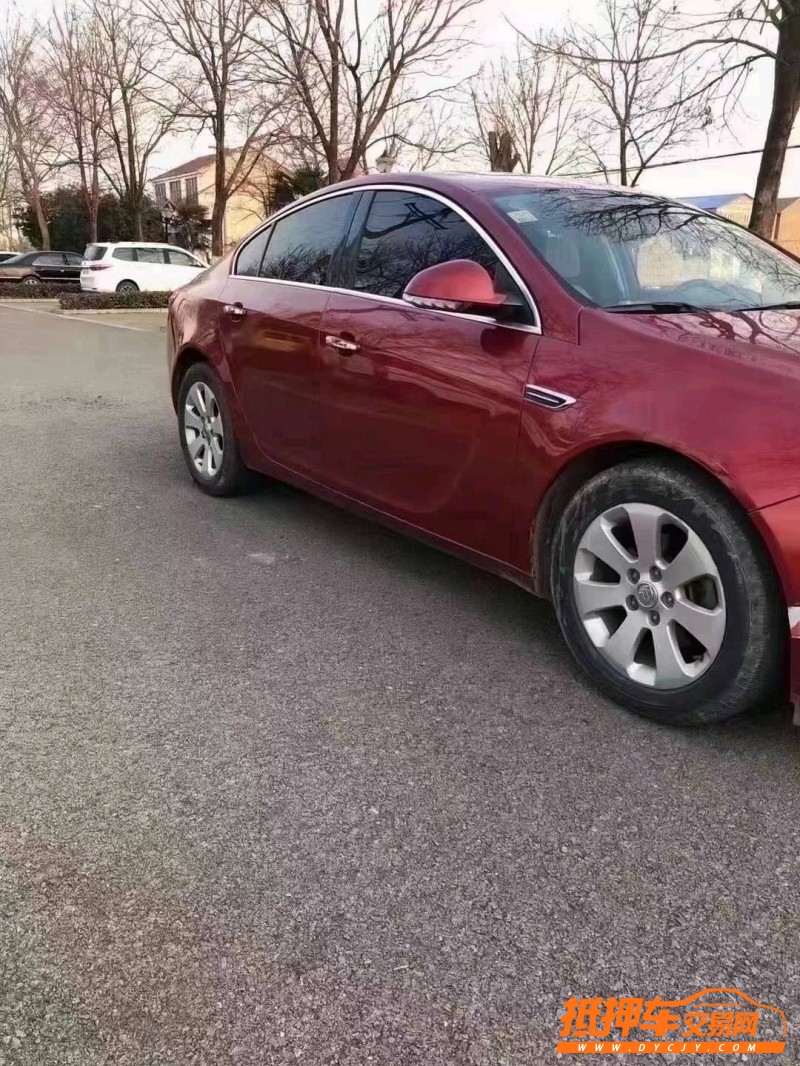 徐州13年别克君威2