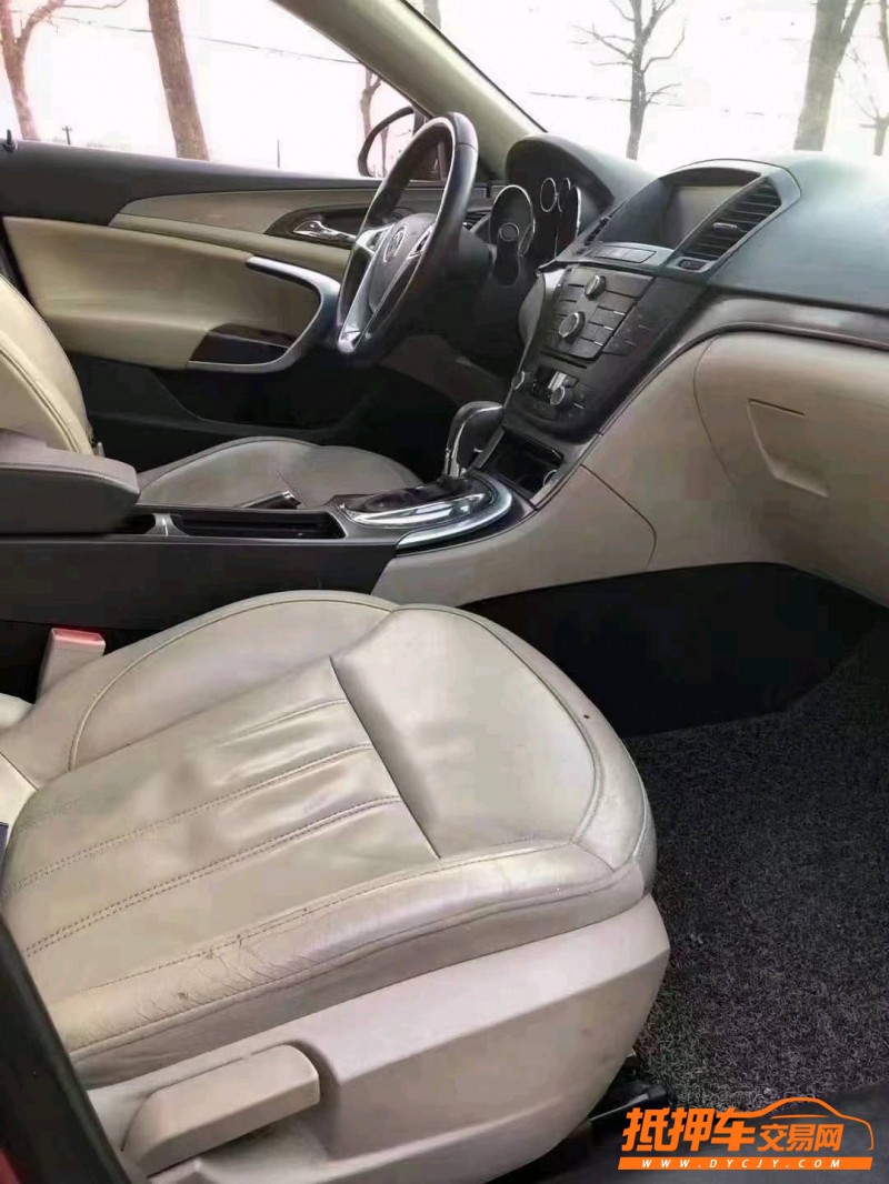 徐州13年别克君威5