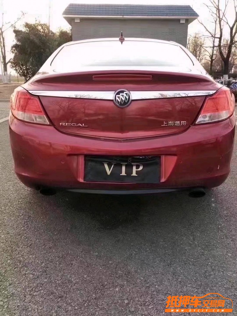 徐州13年别克君威8