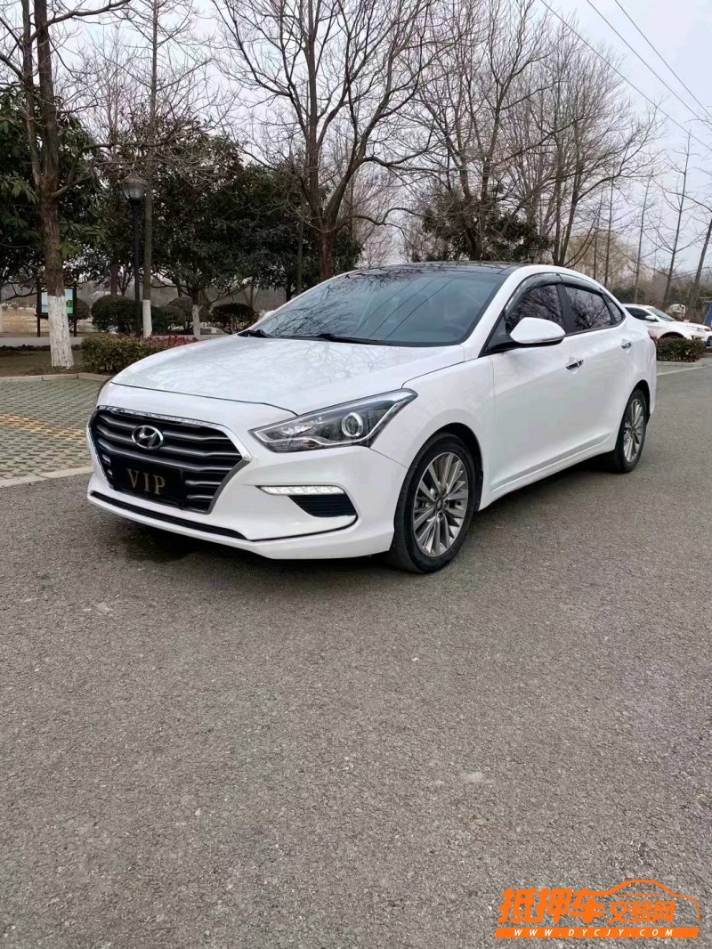 徐州19年现代名图8