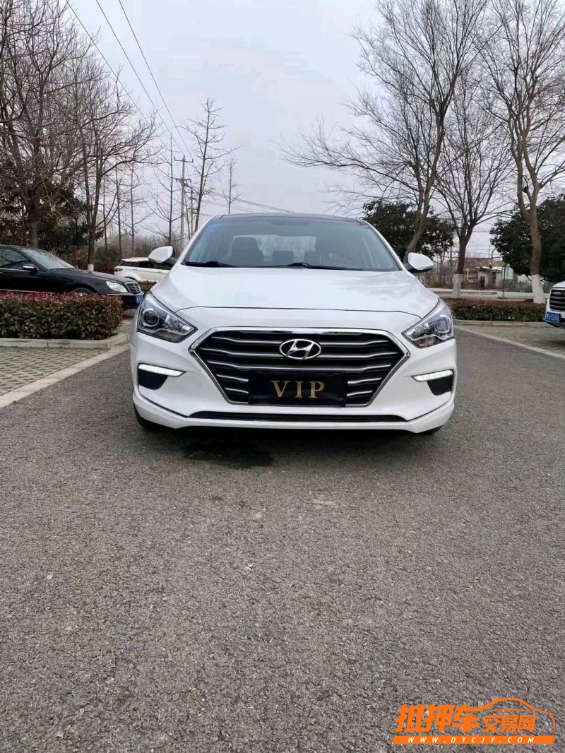 徐州19年现代名图9