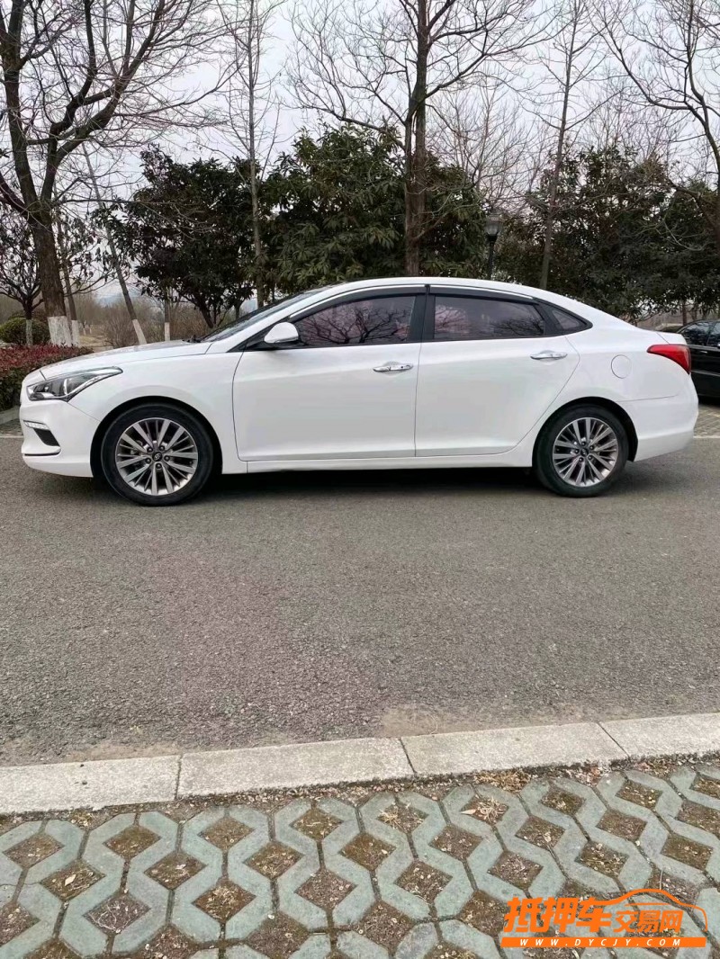 徐州19年现代名图7