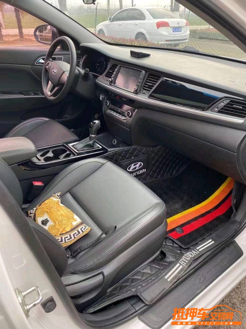 徐州19年现代名图3