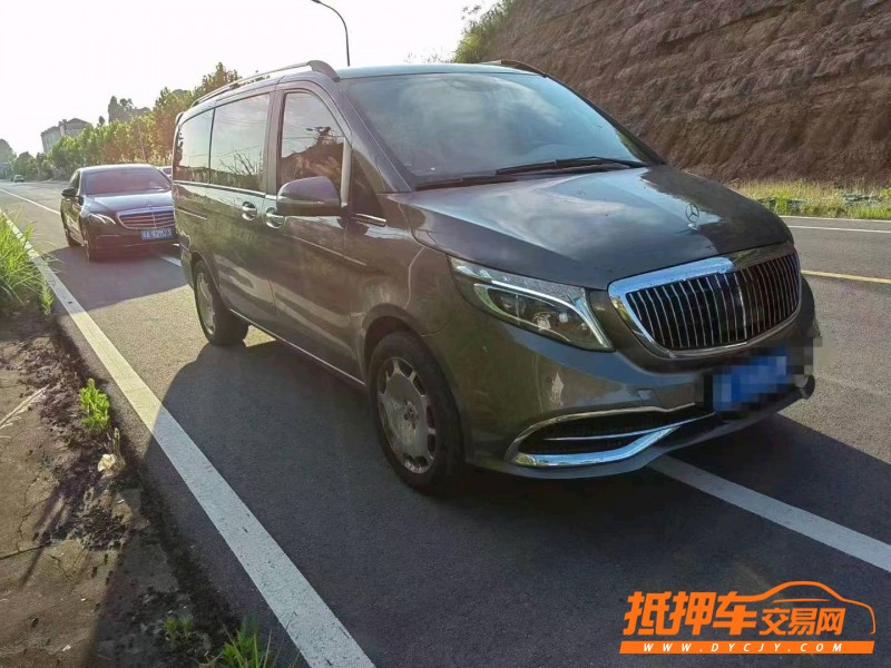 宜春18年奔驰V9