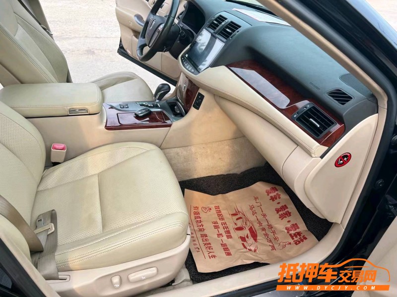 徐州13年丰田皇冠6