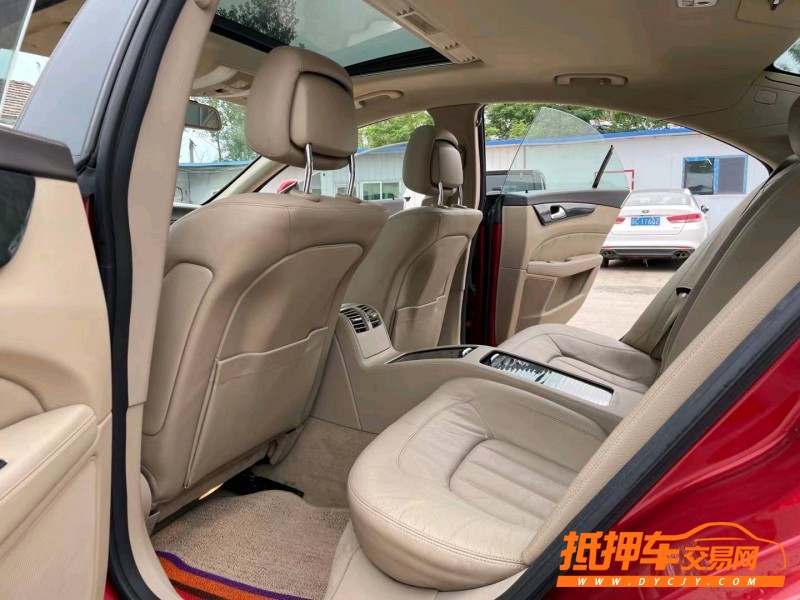 徐州14年奔驰CLS4