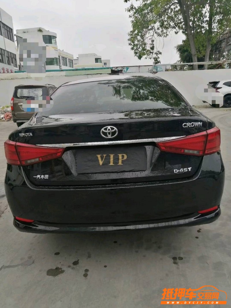 东莞17年丰田皇冠9
