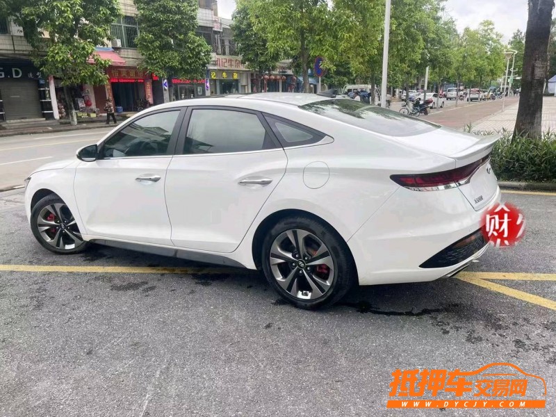 廣州20年現代菲斯塔8