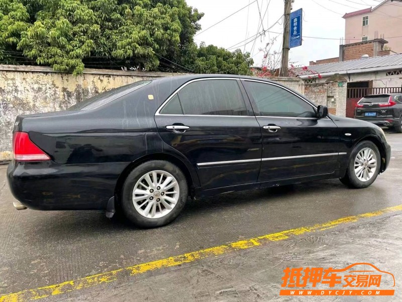 廣州05年豐田皇冠8