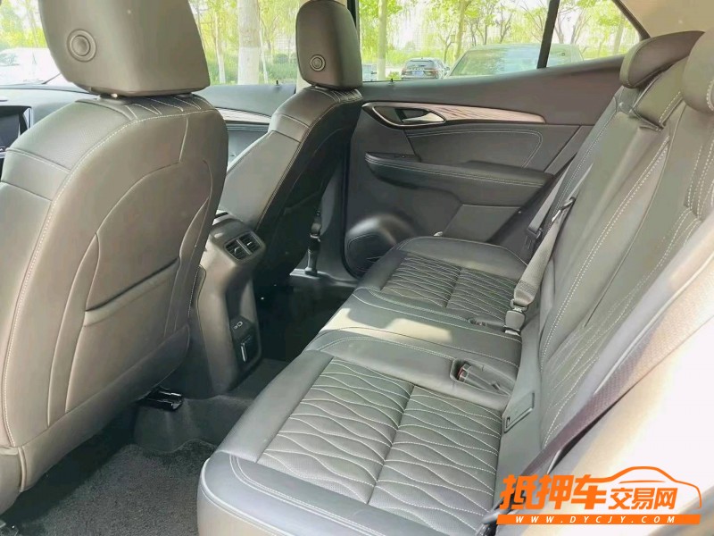 聊城21年别克昂科威4
