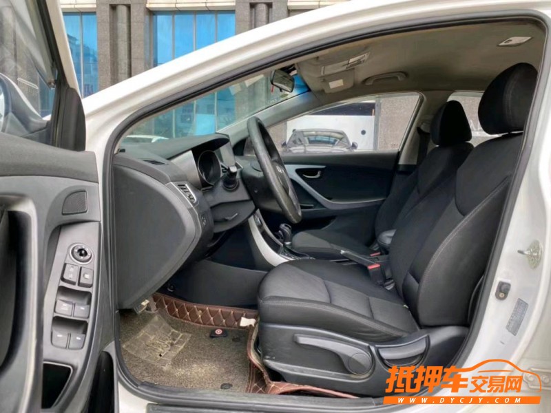 东莞17年现代朗动7