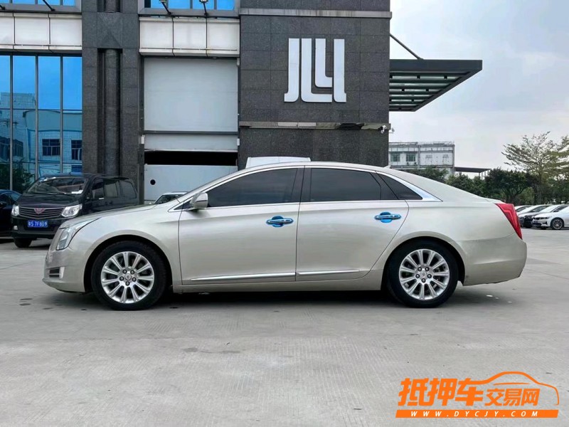 东莞13年凯迪拉克XTS4