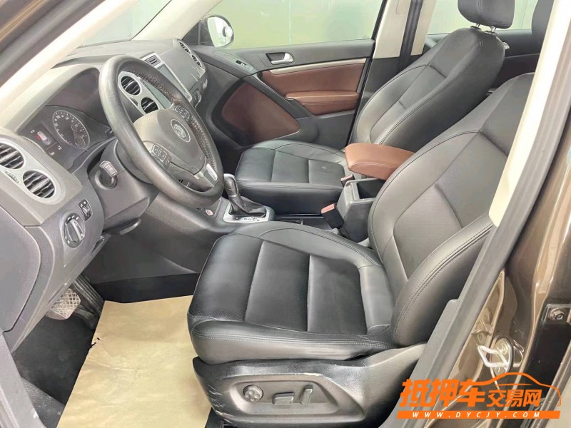 济宁15年大众途观4