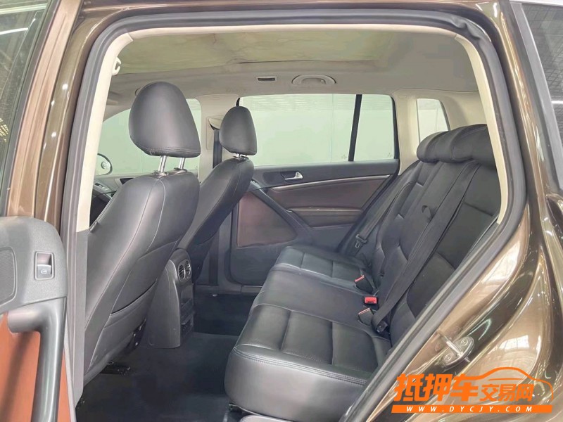 济宁15年大众途观6