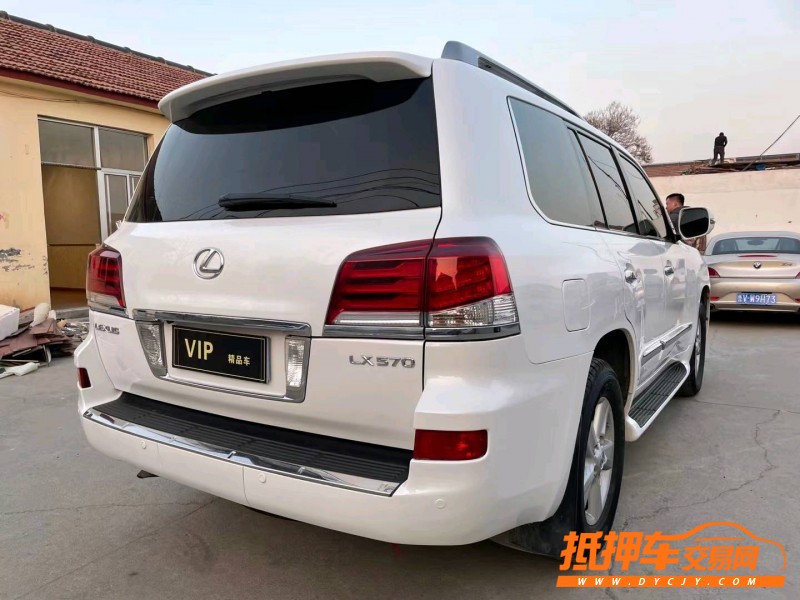 潍坊12年雷克萨斯LX9