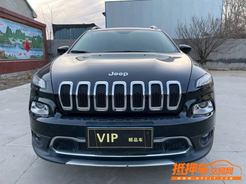 濰坊17年Jeep自由光9